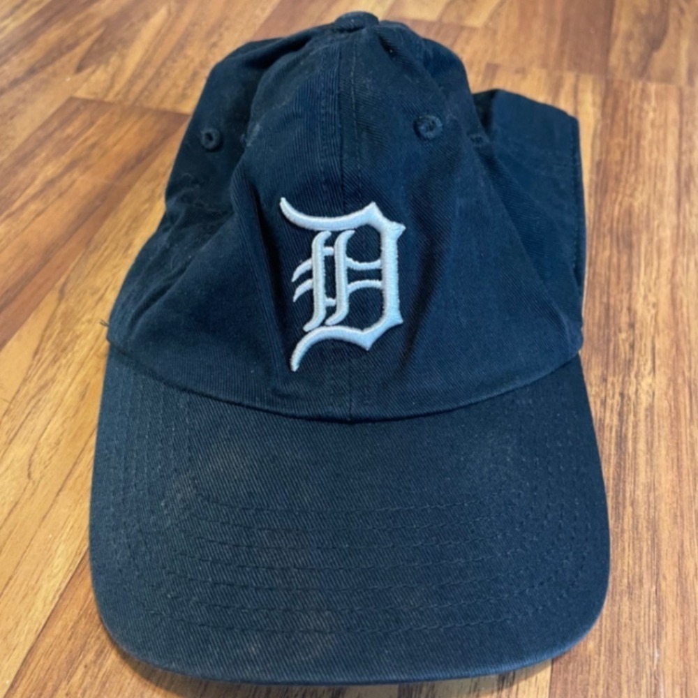 Detroit Tigers Hat Fan Favorite MLB Navy Blue Old English D Baseball Cap Kids